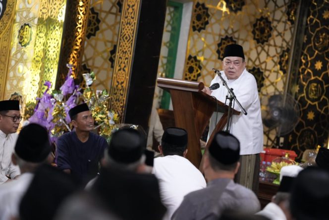 
					Peringatan Maulid Nabi, Wagub Sulbar Ingatkan Pentingnya Menjaga Silaturahmi