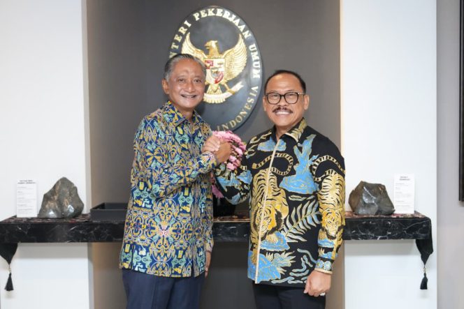 
					Gubernur Suhardi Duka Sampaikan Sejumlah Usulan Strategis ke Menteri PU