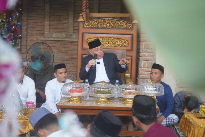 
					Hadiri Maulid di Parappe, Wagub Sulbar: Mulai Perbaikan Diri untuk Lingkungan yang Lebih Baik