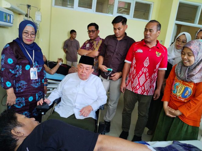
					Wagub Salim S. Mengga Jenguk Korban Gempa di RSUD Sulbar, Tunjukkan Kepedulian Pemerintah