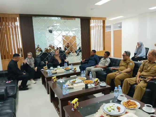 
					Legislator Mateng Temui DPRD Sulbar, Dorong Maksimalitas PAD dan Selaraskan APBD