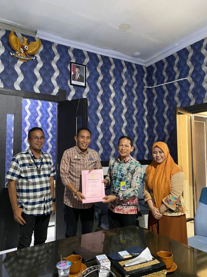 
					Pemprov Sulbar Resmi Alihkan Hak atas Lahan BLK Beru-beru kepada Kementerian Ketenagakerjaan