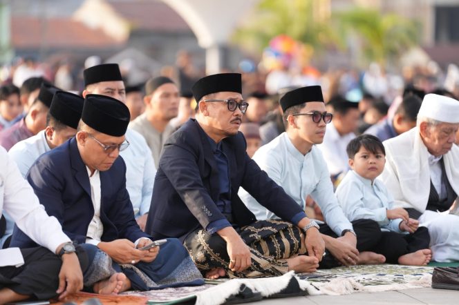 
					Dari Mamuju, Gubernur Sulbar Sampaikan Makna Fitri dan Harapan Global