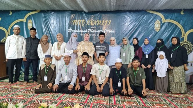 
					Staf Ahli PKK Sulbar Buka MTQ ke-38 di Desa Beru-Beru, Sampaikan Salam Ketua PKK Sulbar untuk Warga