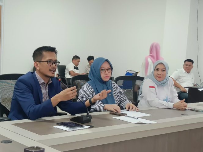 
					Rekomendasi MBG Tak Dijalankan, DPRD Sulbar Tegur Keras dan Gelar Audiensi
