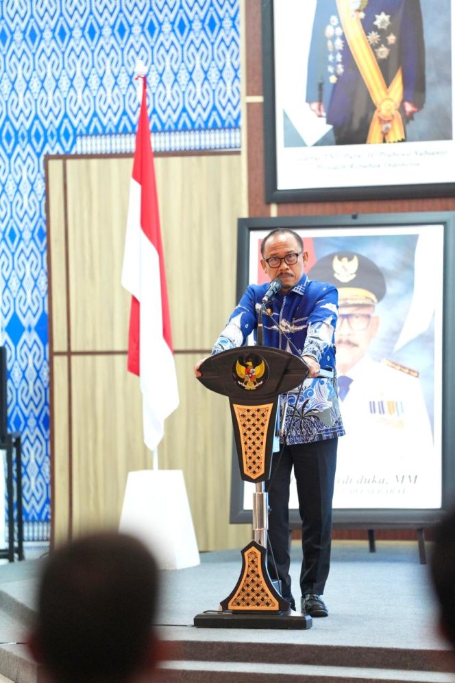 
					Wawancara Khusus dengan Gubernur Sulawesi Barat, Suhardi Duka