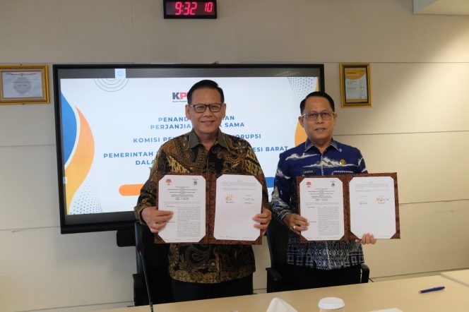 
					Pemprov Sulbar dan KPK Teken PKS Pengelolaan Pengaduan, Perkuat Implementasi WBS Terintegrasi