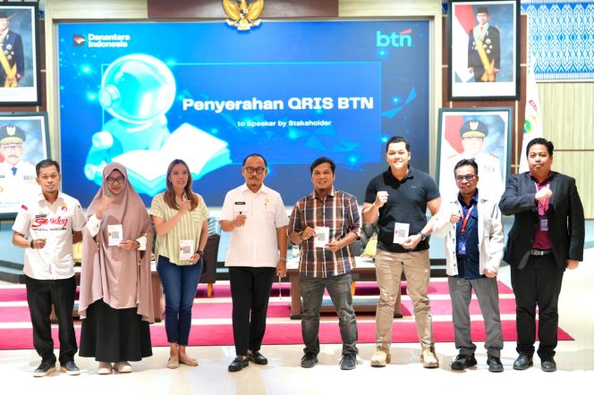 
					Gubernur Suhardi Duka, Jangan Sepelekan UMKM, Merekalah yang Membangun Bangsa