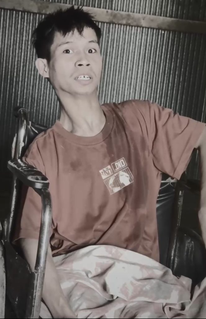 
					Jiwa Kartini di Tanah Mandar: Hj. Fatmawati Salim Ulurkan Bantuan untuk Kasmin