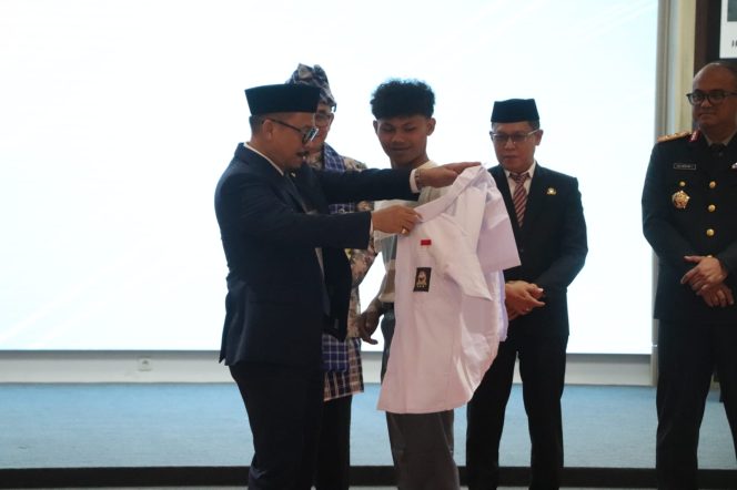 
					Upaya Pemprov Sulbar Kembalikan Anak ke Sekolah Mulai Berbuah, 550 ATS Kembali Belajar