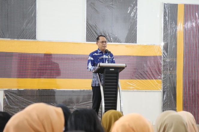 
					Bimtek Literasi Informasi Digelar, Sekda Sulbar Ingatkan Bahaya Hoaks