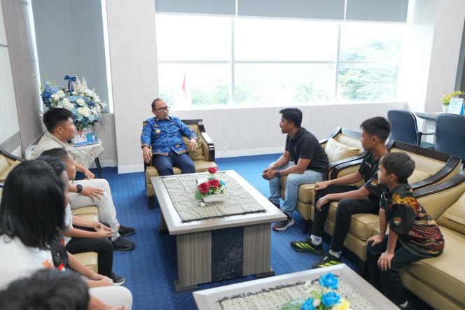 
					Gubernur Sulbar Dukung Penuh Atlet MF Taekwondo Berlaga di Patriot Indonesia Taekwondo Championship