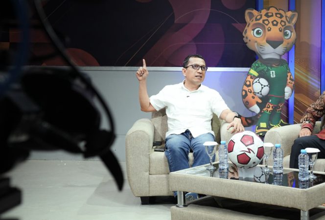 
					Nonton Bareng Piala Dunia 2026, Kominfo Sulbar: Hati-Hati Aplikasi Palsu dan Jaga Ketertiban