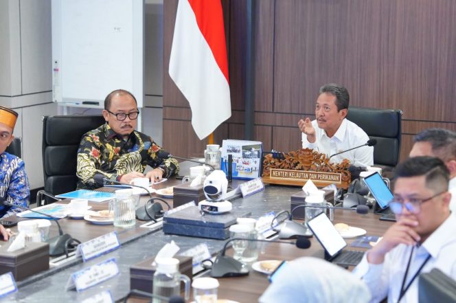 
					Langkah Nyata SDK untuk Nelayan: Tambak Rakyat 400 Ha Direvitalisasi, 50 Desa Pedalaman Dapat Tambak Air Tawar