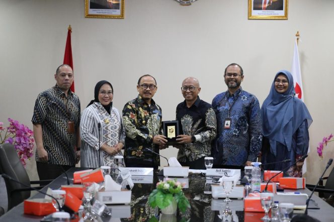 
					BRIN dan Pemprov Sulbar Sepakat Perkuat Sinergi, MoU Jadi Tahap Selanjutnya