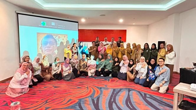 
					Kemenkes RI dan DKPPKB Sulbar Perkuat Sistem Kewaspadaan Dini Penyakit melalui Evaluasi SKDR