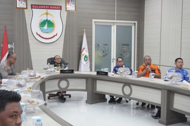 
					Gubernur Sulbar Tekankan Penguatan Sinergi Lintas Sektor Hadapi Karhutla