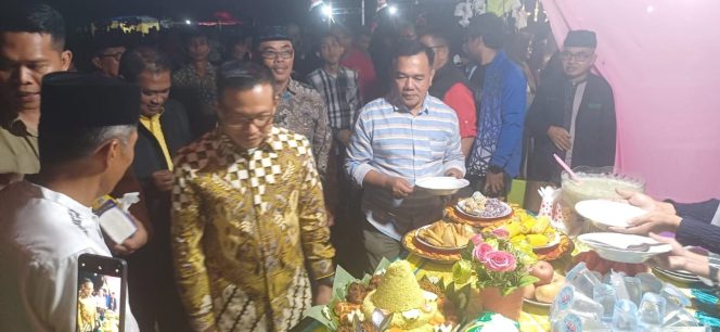 
					Pesta Rakyat HUT RI di Anreapi, Bupati Polman Serukan Persatuan dan Gotong Royong