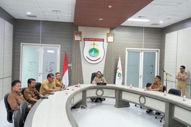 
					Soroti Kedisiplinan ASN, Junda Maulana Beberkan PR Sulbar: Kemiskinan 10,18%, IPM di Bawah Nasional, Stunting hingga Infrastruktur