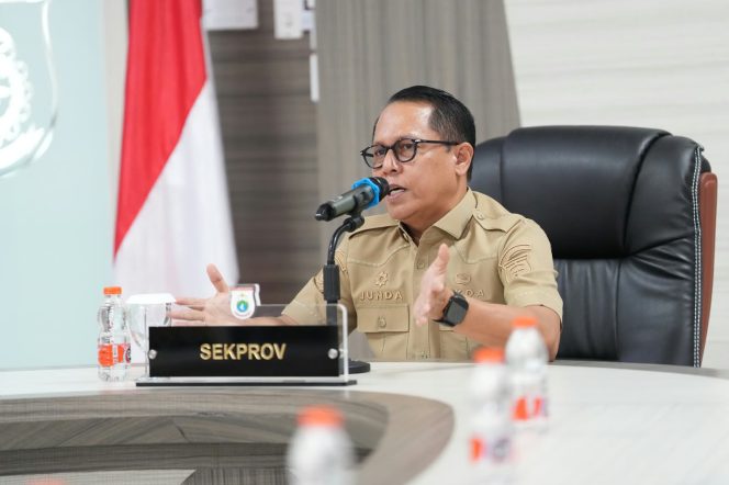 
					Sekda Sulbar Tegur Keras ASN: Disiplin Bukan Hanya Datang dan Pulang, Tapi Kinerja untuk Rakyat