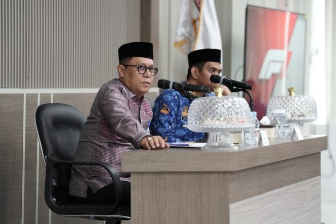 
					Pimpin Rapat Pemantapan, Sekda Junda Maulana Pastikan Hari Jadi Sulbar ke-22 Siap Digelar